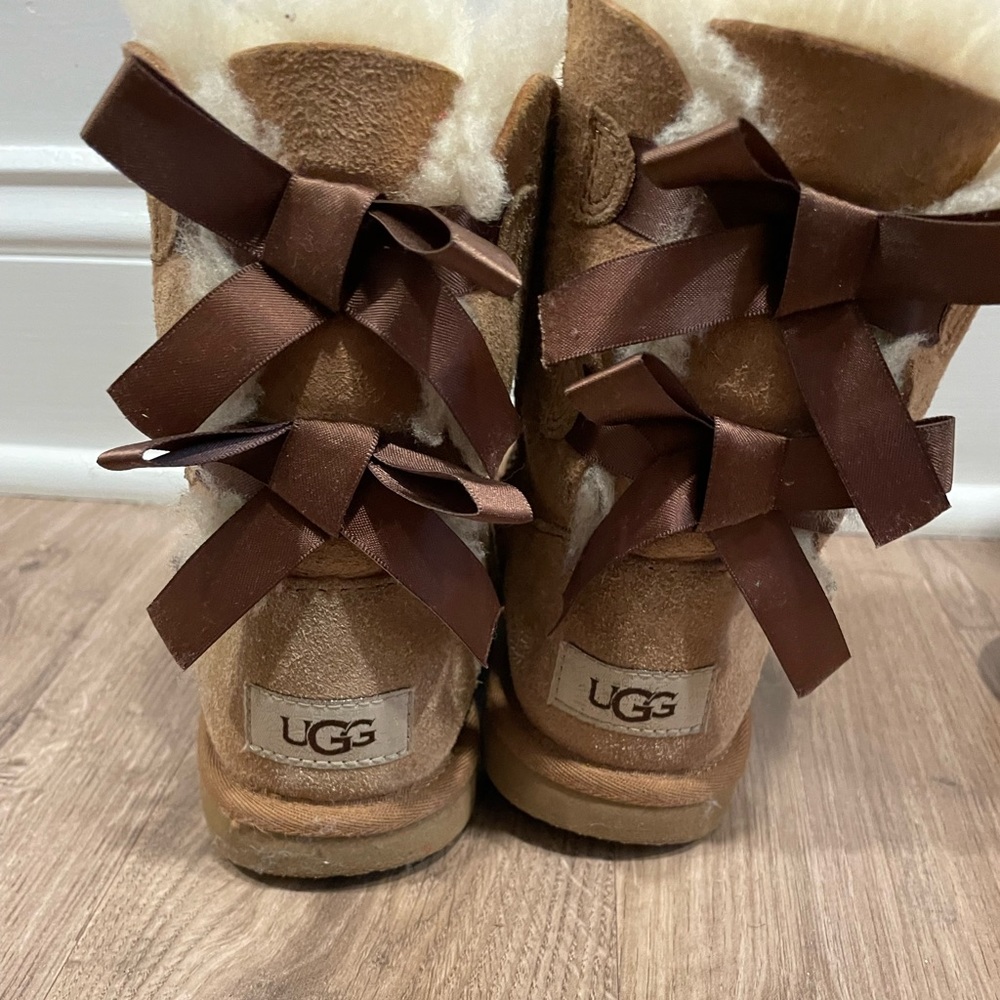 Girls Ugg boots